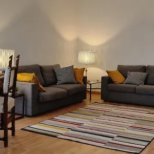 https://altido-contemporary-1-bed-apt-near-duomo-di-milano.italymilanhotels.net